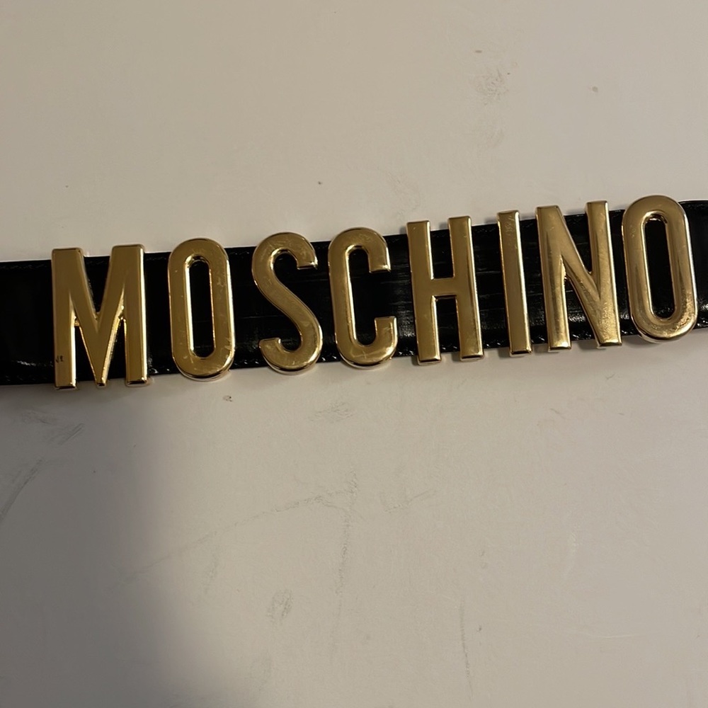 MOSCHINO belt - Black with gold hardware
